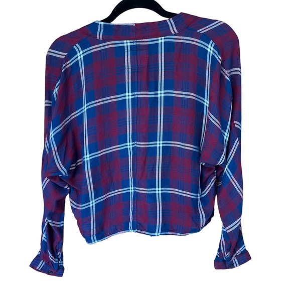 Rails Sloane Plaid Front Tie Cropped Shirt - Picture 8 of 11